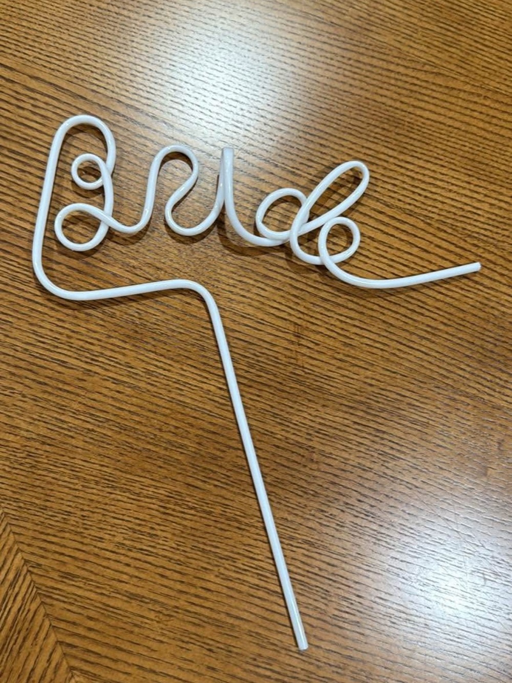 White "Bride" Script Straw for Weddings and Bachelorette Parties